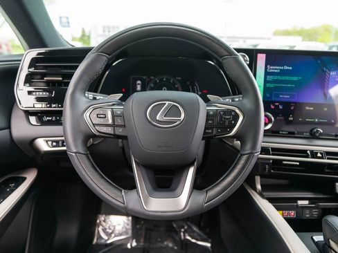 Used 2023 Lexus RX 350 Premium w/ Accessory Package AWD/4WD image 22
