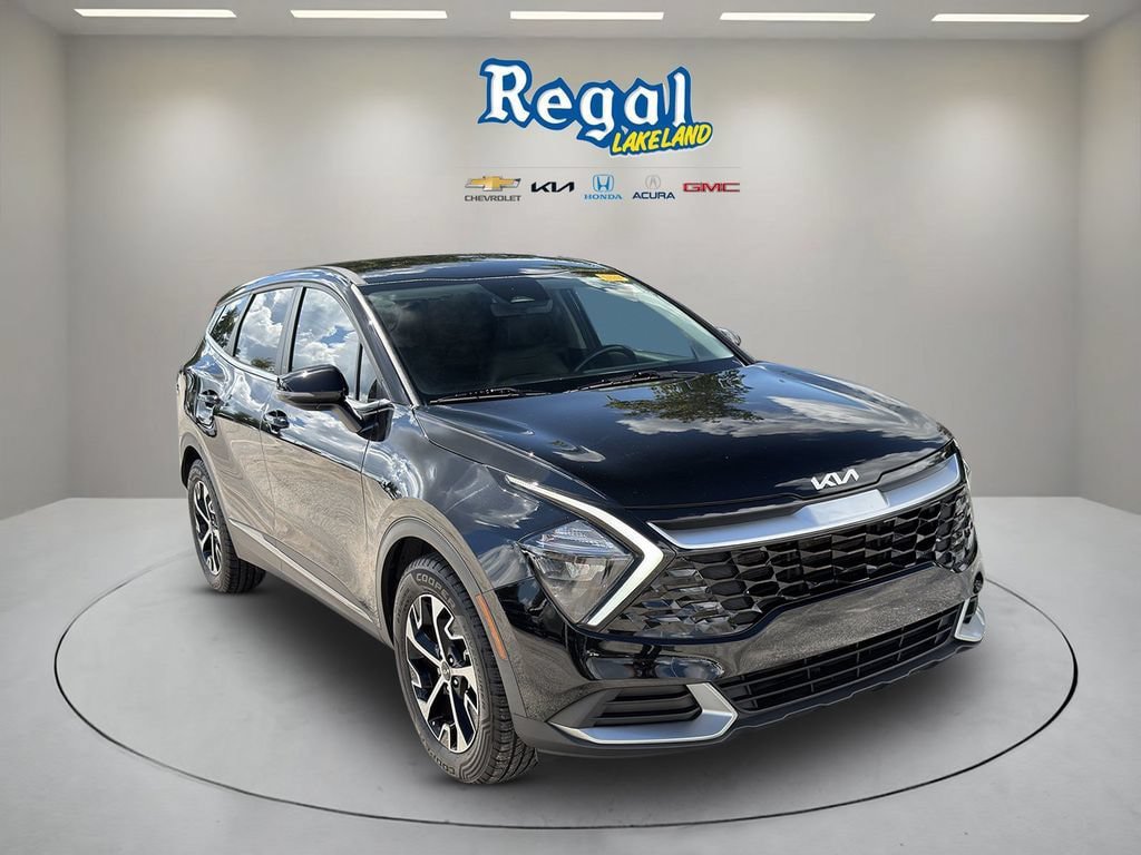 Certified 2023 Kia Sportage EX FWD image 1