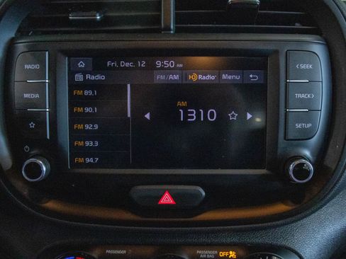 Used 2024 Kia Soul LX w/ Option Group 015 image 8