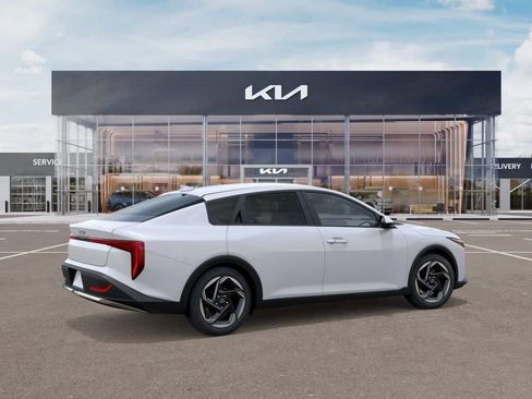 New 2026 Kia K4 GT-Line Turbo FWD image 6