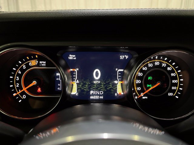 Used 2022 Jeep Wrangler Unlimited Sahara w/ Cold Weather Group AWD/4WD image 17