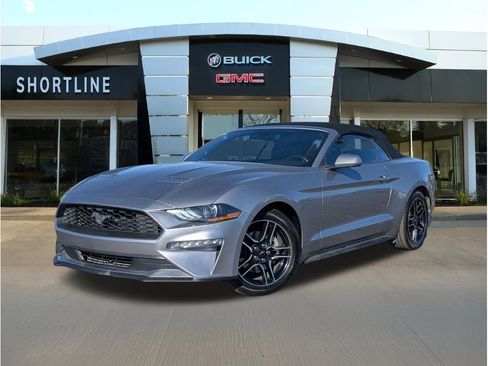 Used 2023 Ford Mustang Convertible RWD image 8