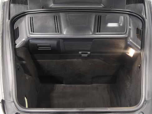 Used 2010 Porsche 911 Carrera 4S image 39