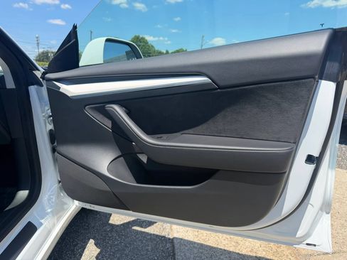 Used 2023 Tesla Model 3 Standard Range RWD image 21