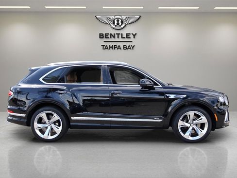 New 2025 Bentley Bentayga image 9