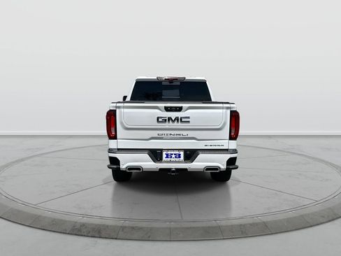 Used 2024 GMC Sierra 1500 Denali Ultimate AWD/4WD image 7