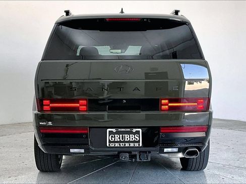 Used 2025 Hyundai Santa Fe Calligraphy FWD image 5