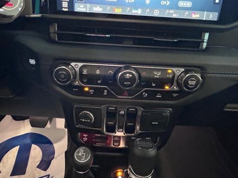 New 2024 Jeep Wrangler Unlimited Rubicon 392 image 14