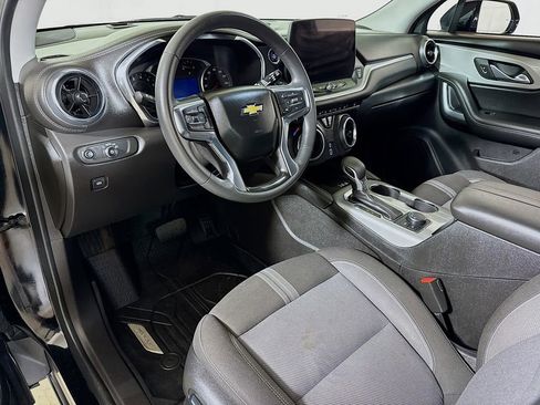 Certified 2024 Chevrolet Blazer LT w/ Convenience Package FWD image 7