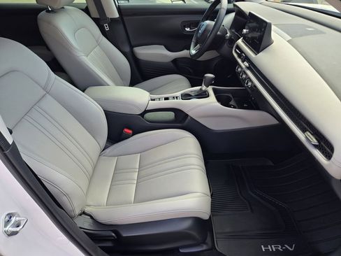 Certified 2026 Honda HR-V EX-L image 16