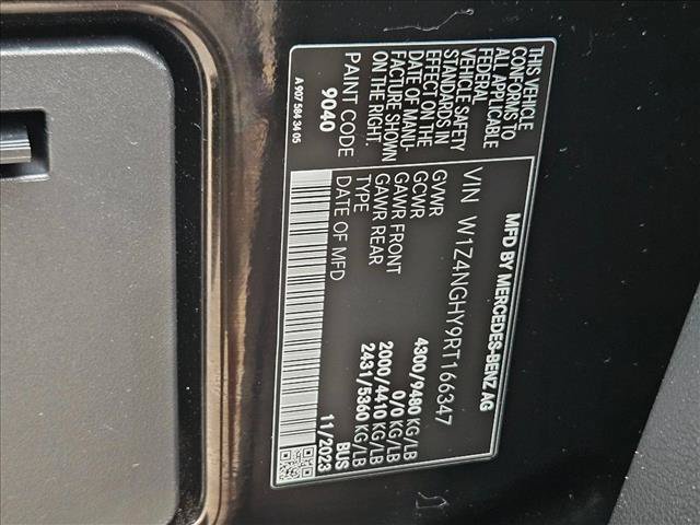 Used 2024 Mercedes-Benz Sprinter 2500 image 16