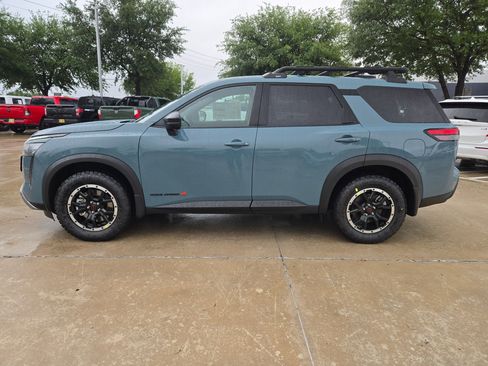 New 2026 Nissan Pathfinder Rock Creek AWD/4WD image 6