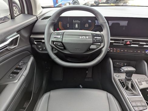 New 2026 Kia Sportage EX FWD image 14