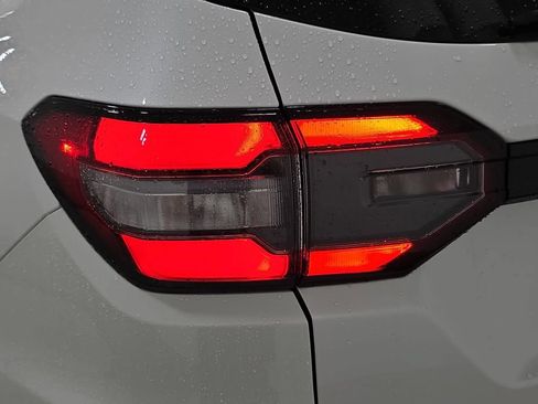 Used 2023 Honda Pilot Touring image 28