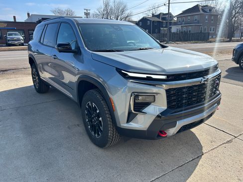 New 2026 Chevrolet Traverse Z71 image 4