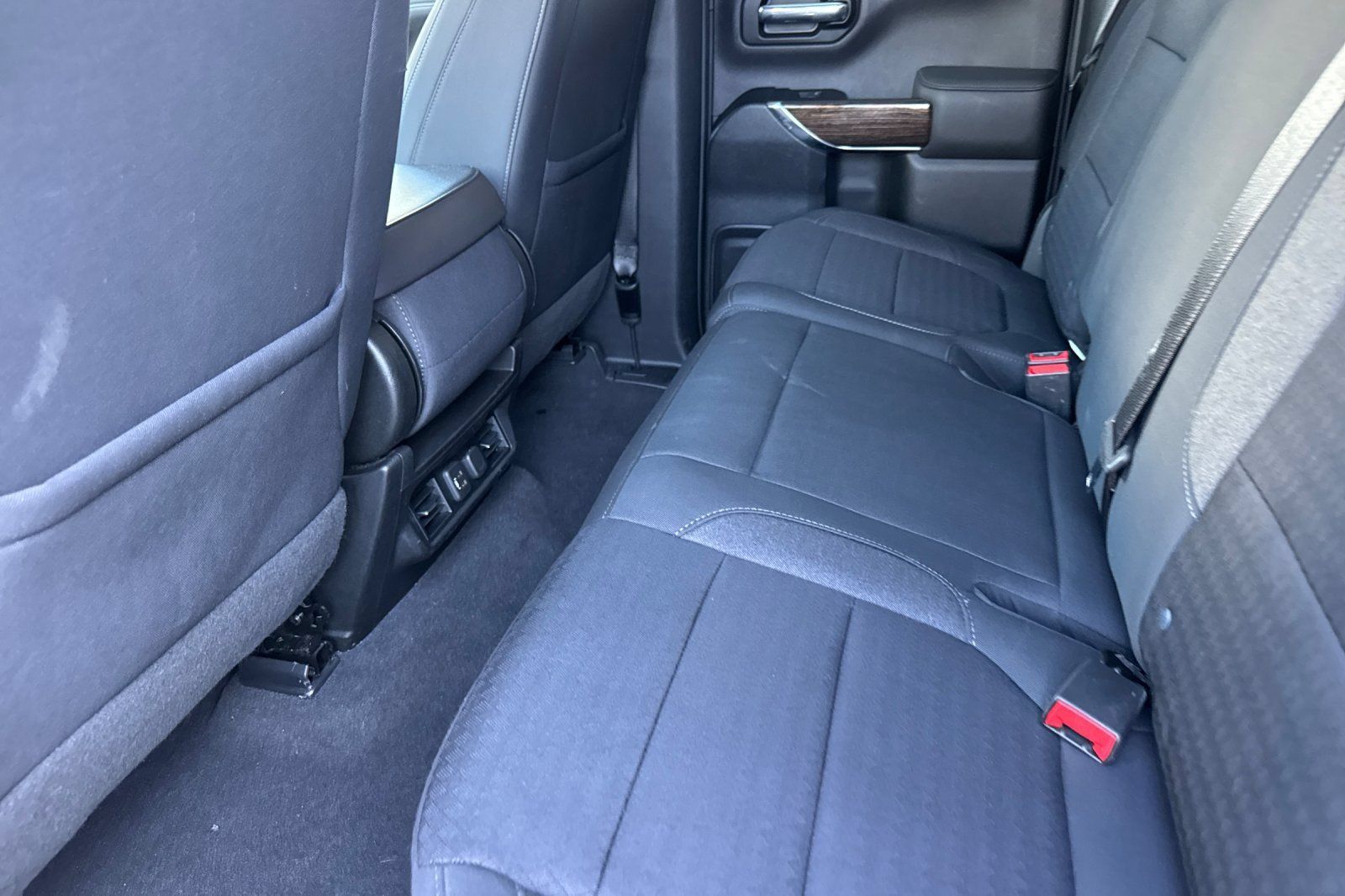 Used 2022 GMC Sierra 1500 SLE RWD image 12