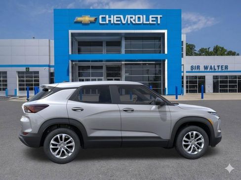 New 2026 Chevrolet TrailBlazer LS w/ LS Convenience Package FWD image 6