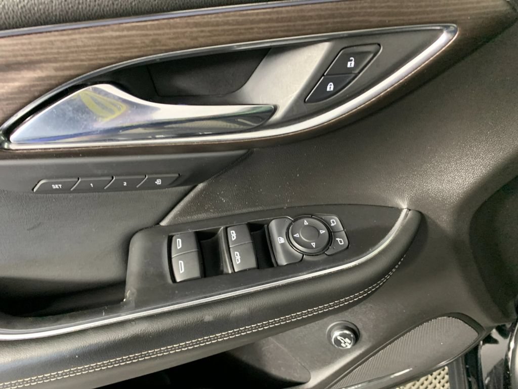 Used 2023 Buick Envision Avenir FWD image 14