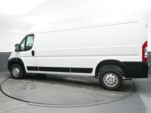 Used 2023 RAM ProMaster 2500 FWD image 4