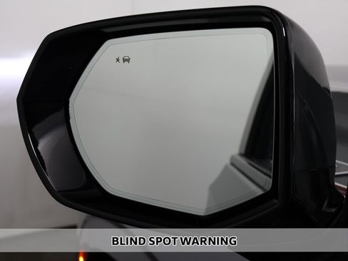 Used 2023 Chevrolet Tahoe Z71 w/ Z71 Off-Road Package image 6