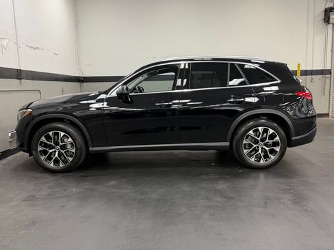 Certified 2025 Mercedes-Benz GLC 350e 4MATIC image 8