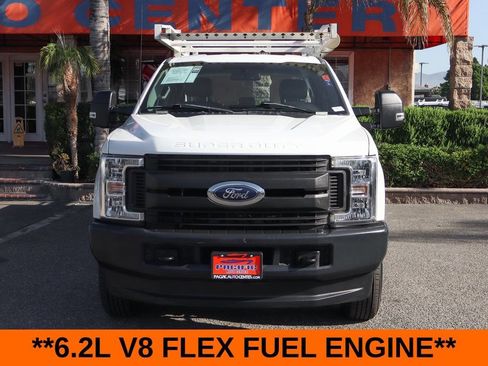 Used 2018 Ford F250 XL w/ Power Equipment Group AWD/4WD image 3