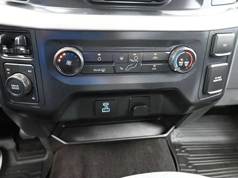 Used 2022 Ford F150 XLT w/ Trailer Tow Package AWD/4WD image 42