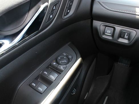 Used 2023 GMC Acadia SLT w/ Elevation Edition AWD/4WD image 15