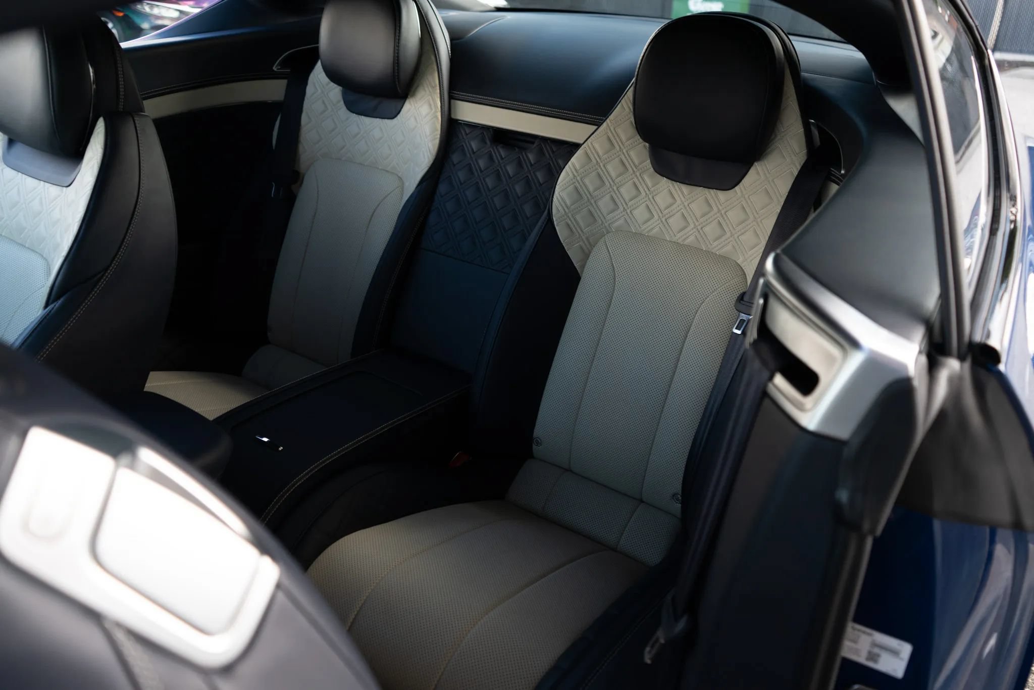 Used 2020 Bentley Continental GT AWD/4WD image 26