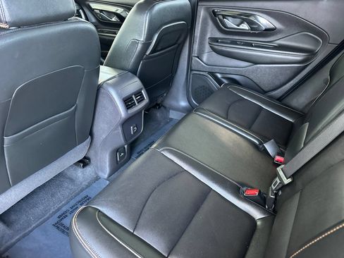 Used 2024 GMC Terrain AT4 AWD/4WD image 14