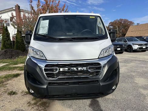 Used 2023 RAM ProMaster 2500 image 8