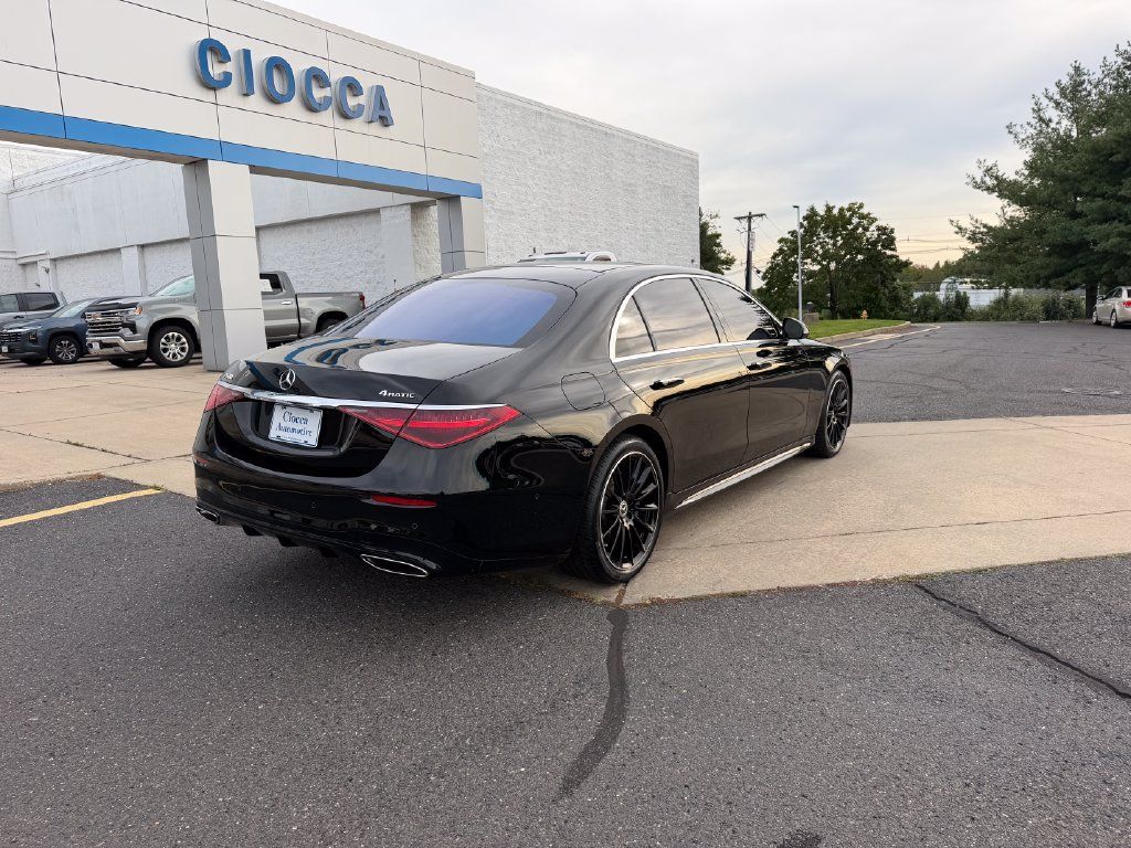 Used 2022 Mercedes-Benz S 500 4MATIC image 7