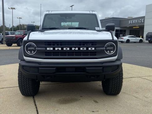 New 2025 Ford Bronco 4-Door w/ Sasquatch Package AWD/4WD image 7
