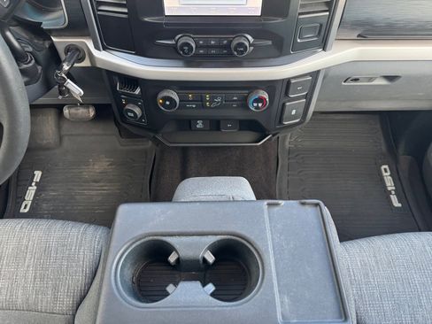 Certified 2021 Ford F150 XLT image 11