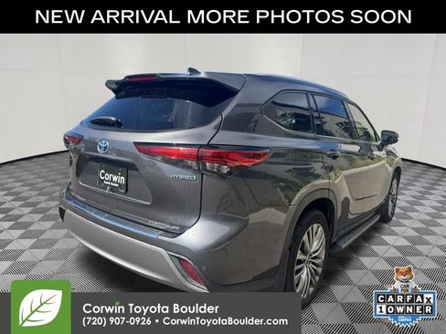 Used 2021 Toyota Highlander Platinum AWD/4WD image 8