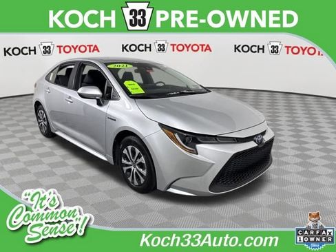Used 2021 Toyota Corolla LE image 1