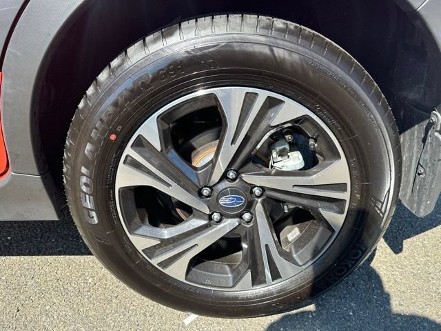 Certified 2025 Subaru Crosstrek 2.5i Premium AWD/4WD image 30