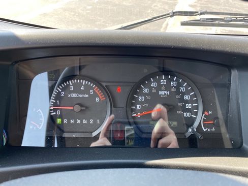 New 2024 Chevrolet Low Cab Forward image 15