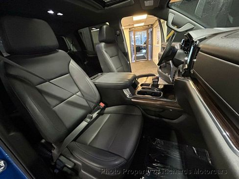 Used 2024 Chevrolet Silverado 1500 RST AWD/4WD image 25