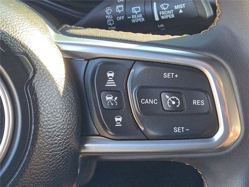 Used 2024 Jeep Wrangler Sahara w/ Technology Group image 33