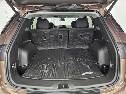 Used 2023 Chevrolet Blazer LT w/ Convenience Package FWD image 26