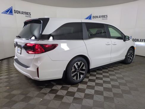 New 2026 Honda Odyssey EX-L image 5