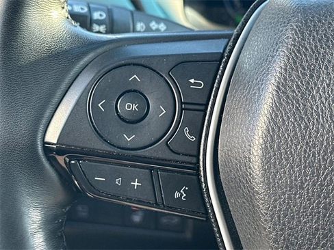 Used 2024 Toyota Venza image 19