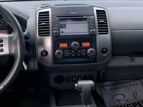 Used 2019 Nissan Frontier SL RWD image 6