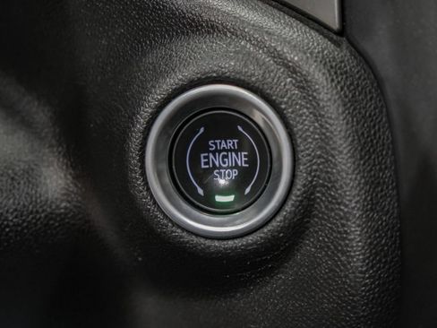 Used 2022 Chevrolet Silverado 2500 LT w/ Convenience Package AWD/4WD image 21