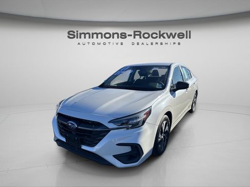 Used 2023 Subaru Legacy image 3
