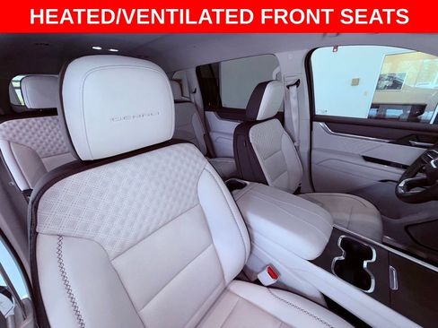 Used 2024 GMC Acadia Denali w/ LPO, Floor Liner Package image 13