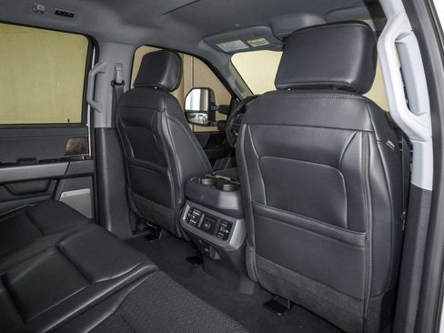 New 2026 Ford F250 Lariat w/ Lariat Premium Package image 43