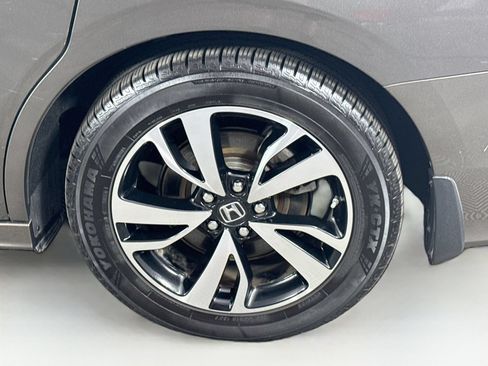 Used 2019 Honda Odyssey Elite image 9