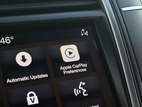 Used 2019 Lincoln Nautilus Select image 28